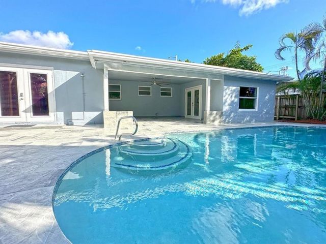 Home for sale at 2749 NW 9th Ave - photo 6254813