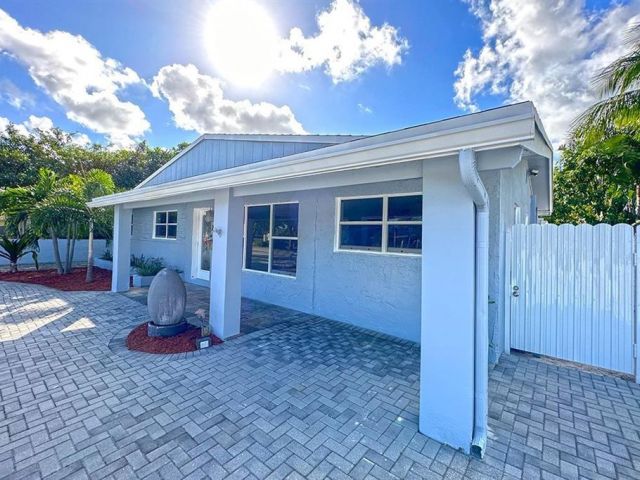 Home for sale at 2749 NW 9th Ave - photo 6254820