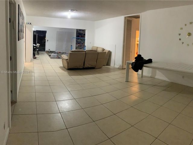 Home for sale at 815 NE 178th Ter - photo 5985573