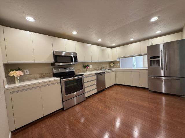 Apartment for sale  Unit #1414 - photo 5725999
