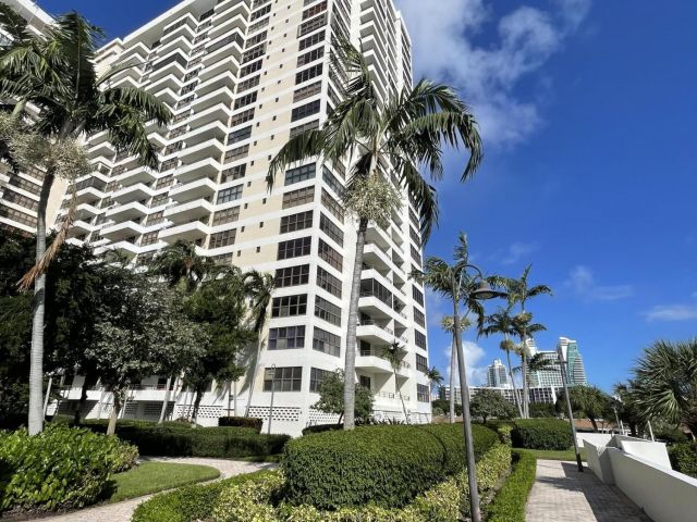 Apartment for sale  Unit #1414 - photo 5726002