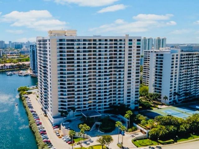 Apartment for sale  Unit #1414 - photo 5726006