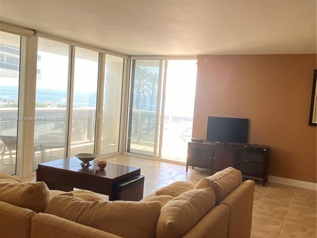 Apartment for sale  Unit #810 - photo 6087125