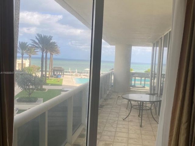 Apartment for sale  Unit #810 - photo 6087126