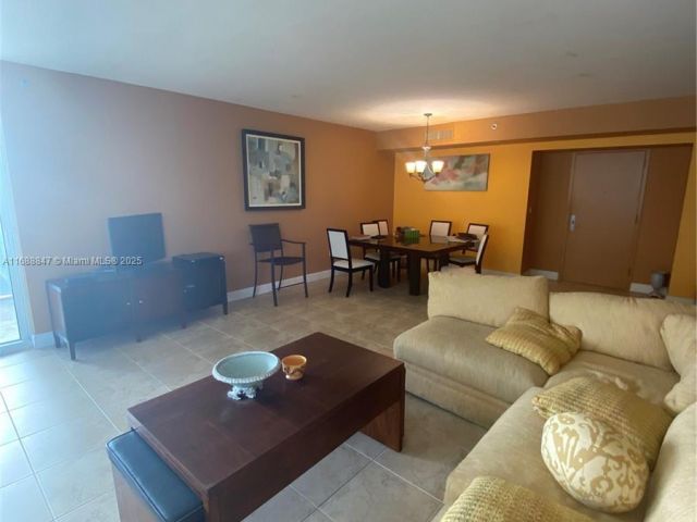 Apartment for sale  Unit #810 - photo 6087130