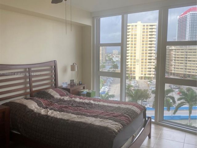 Apartment for sale  Unit #810 - photo 6087136