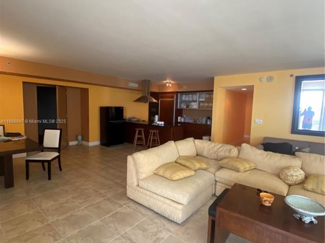 Apartment for sale  Unit #810 - photo 6087138