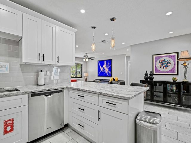 Home for sale at 28 NE 26th St - photo 5600620