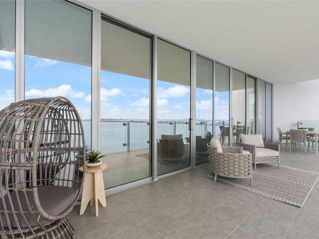 Apartment for sale  Unit #1001 - photo 5666276