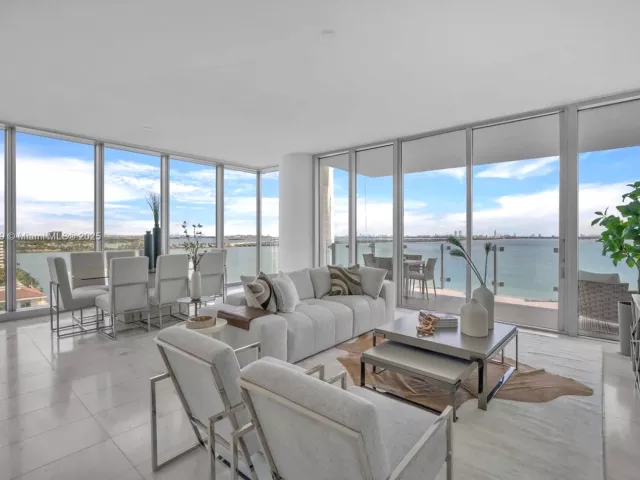 3-bedroom condo for sale in Miami - 700 NE 26th Ter 1001 - MondialRealty