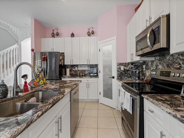 Home for sale at 3021 El Camino Real - photo 6760606