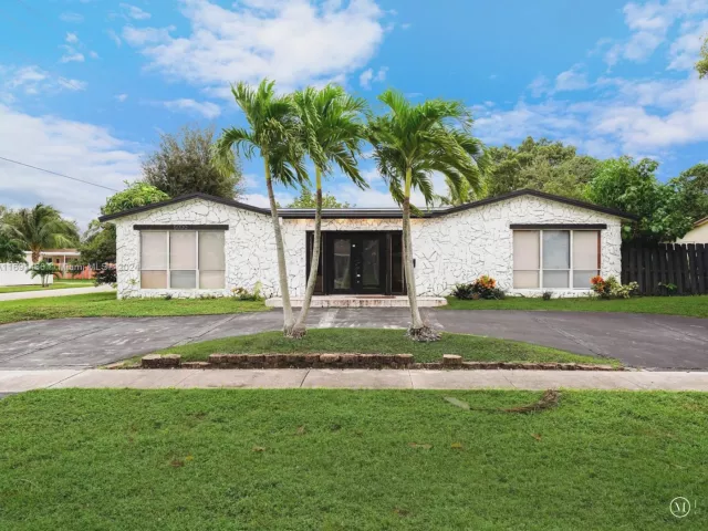 Home for sale at 5000 Grant St - photo 5530374