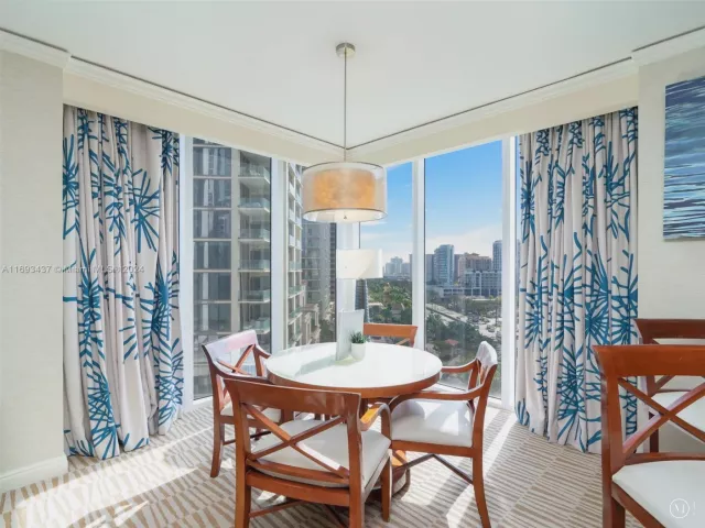 Apartment for sale  Unit #714-715 - photo 5658329