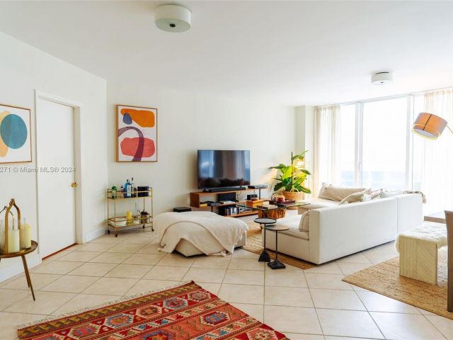 Apartment for sale  Unit #N9-C - photo 5572728