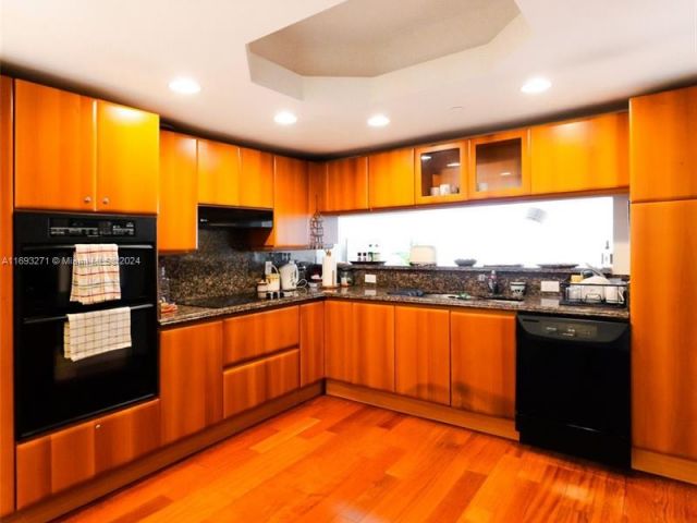 Apartment for sale  Unit #N9-C - photo 5572732