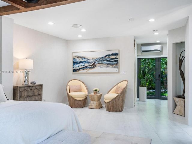 Home for rent at 1675 Coral Gardens Dr - photo 6137435