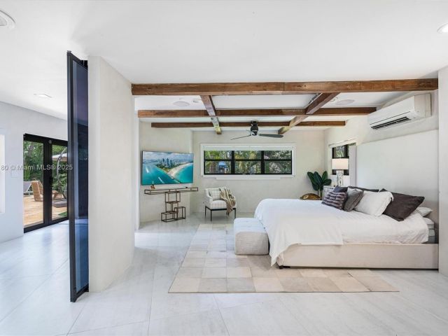 Home for rent at 1675 Coral Gardens Dr - photo 6137436