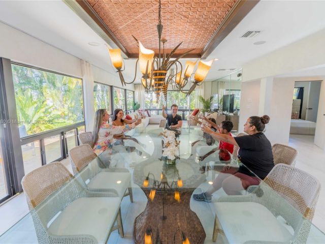 Home for rent at 1675 Coral Gardens Dr - photo 6137444