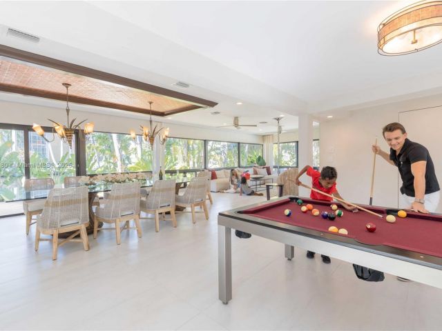 Home for rent at 1675 Coral Gardens Dr - photo 6137446