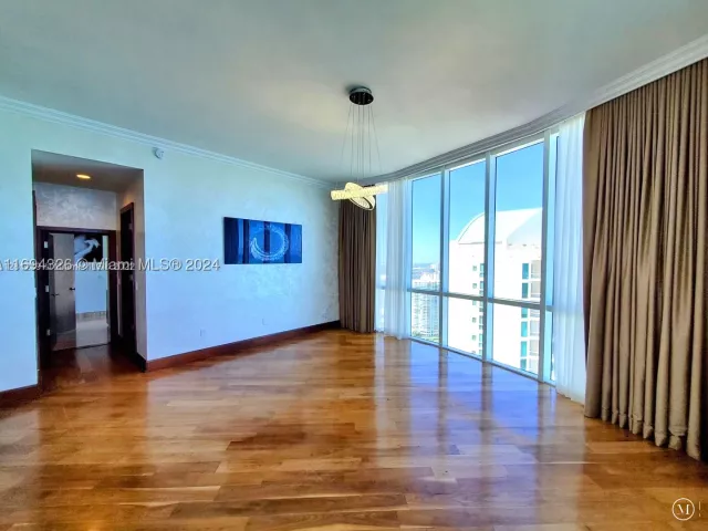 3-bedroom condo for sale in Sunny Isles Beach - 16001 Collins Ave 3601 - MondialRealty