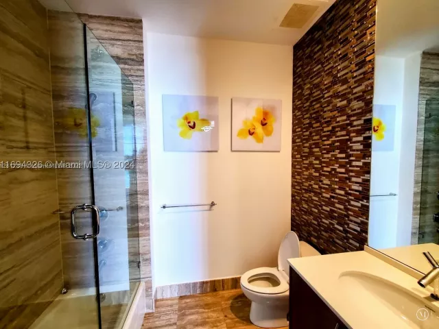 3-bedroom condo for sale in Sunny Isles Beach - 16001 Collins Ave 3601 - MondialRealty