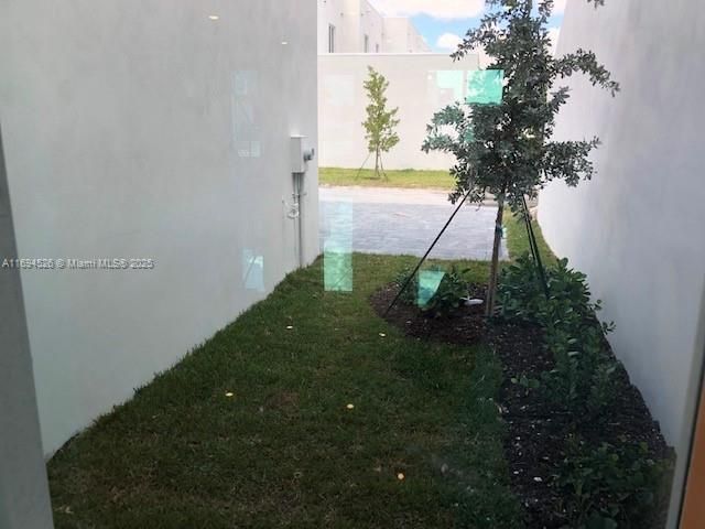 Home for sale at  - photo 5585900