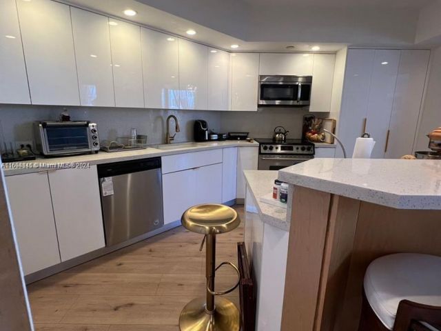 Apartment for sale  Unit #1201 - photo 5642573