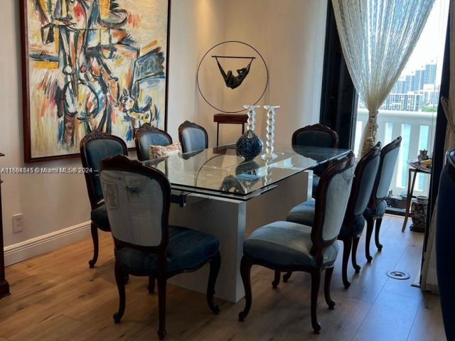 Apartment for sale  Unit #1201 - photo 5642582