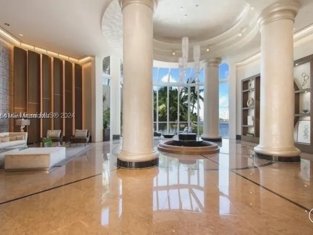 2-bedroom condo for sale in Aventura - 3000 Island Blvd 1201 - MondialRealty