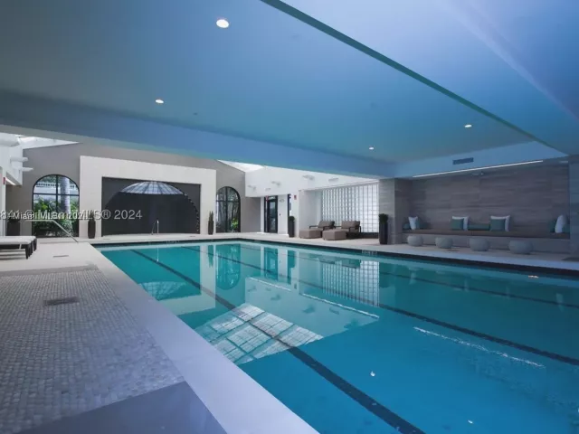2-bedroom condo for sale in Aventura - 3000 Island Blvd 1201 - MondialRealty