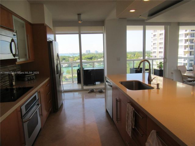 Apartment for sale  Unit #1008 - photo 5681598