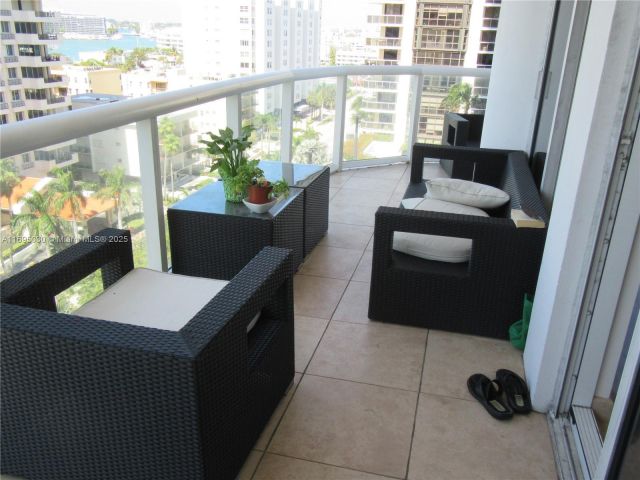 Apartment for sale  Unit #1008 - photo 5681610