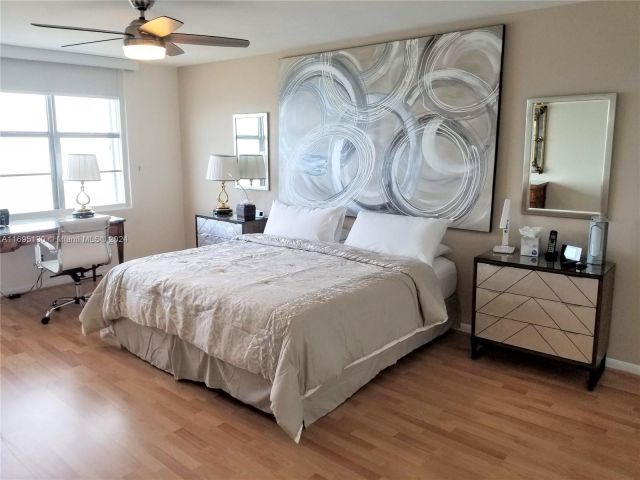 Apartment for sale  Unit #1714 - photo 5692618