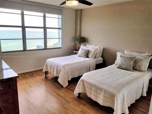 Apartment for sale  Unit #1714 - photo 5692620