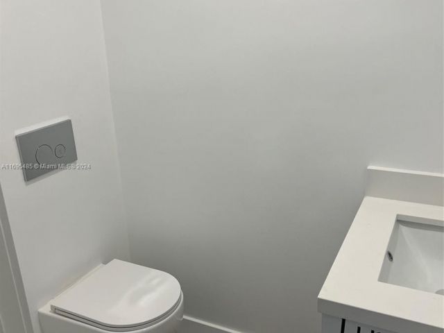 Apartment for sale  Unit #15P- Newly Renovated - photo 5578170