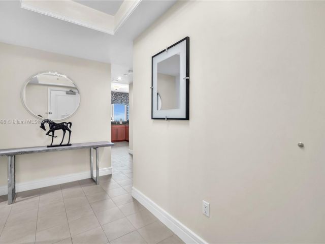 Apartment for rent  Unit #3012 - photo 5613231