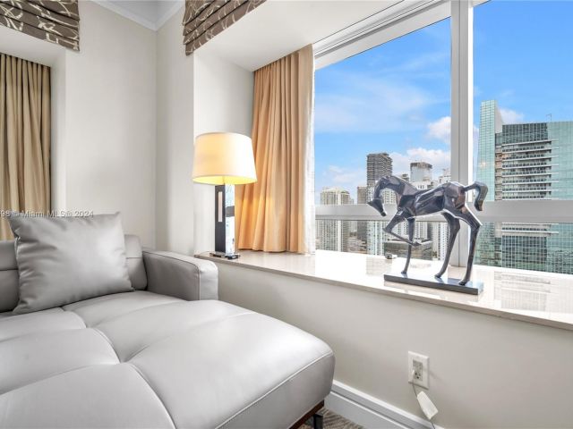 Apartment for rent  Unit #3012 - photo 5613237