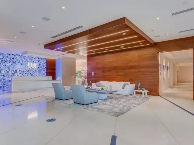 3-bedroom condo for sale in Sunny Isles Beach - 330 Sunny Isles Blvd 5-603 - MondialRealty
