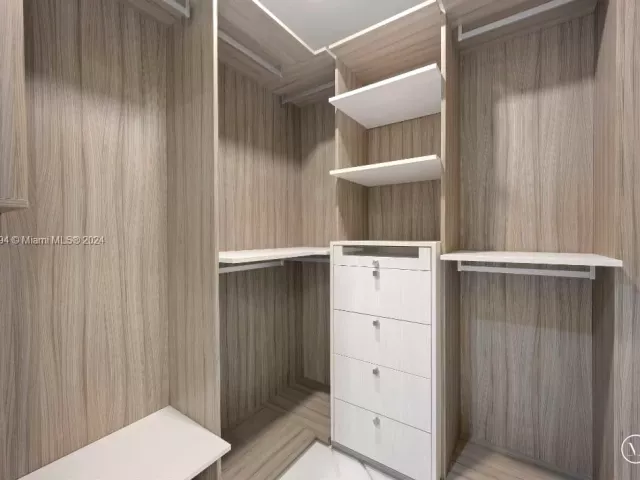 Apartment for sale  Unit #5-603 - photo 5643476