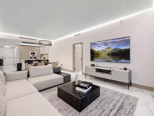 Apartment for sale  Unit #5-603 - photo 5643480