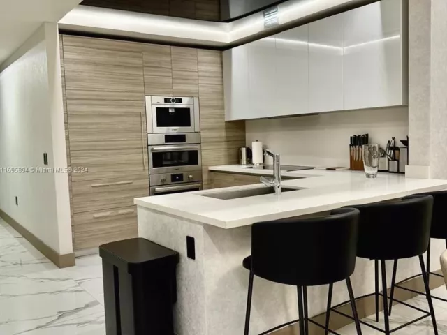 Apartment for sale  Unit #5-603 - photo 5643482