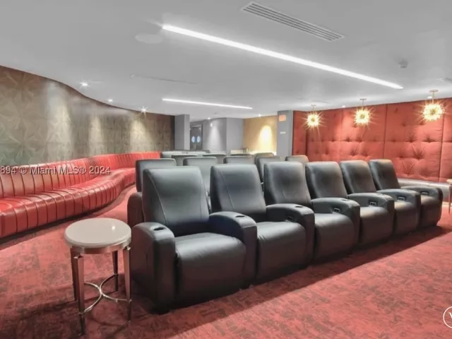 3-bedroom condo for sale in Sunny Isles Beach - 330 Sunny Isles Blvd 5-603 - MondialRealty