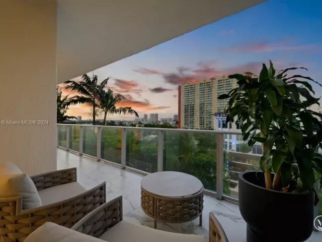 Apartment for sale  Unit #5-603 - photo 5643468