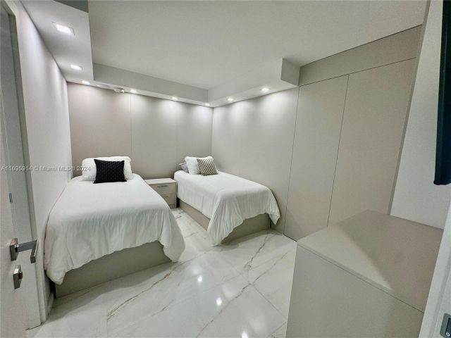 Apartment for rent  Unit #20E - photo 5577809