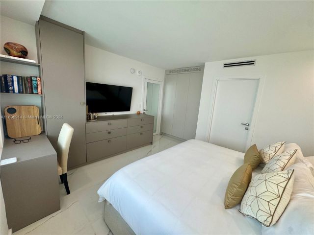 Apartment for rent  Unit #20E - photo 5577812