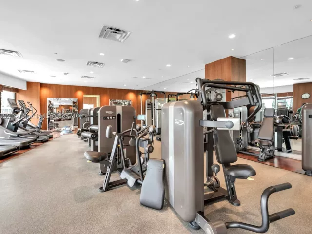 1-bedroom condo for sale in Miami - 1300 S Miami Ave 3704 - MondialRealty