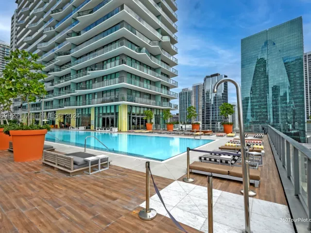 1-bedroom condo for sale in Miami - 1300 S Miami Ave 3704 - MondialRealty