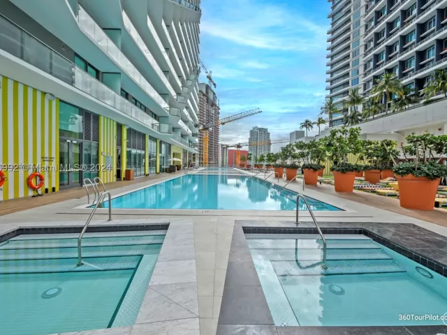 1-bedroom condo for sale in Miami - 1300 S Miami Ave 3704 - MondialRealty