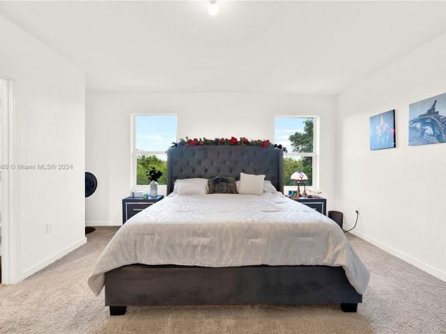 Home for sale at 1707 SE 9th Ter - photo 6135716