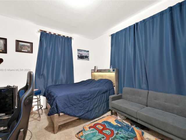 Home for sale at 1707 SE 9th Ter - photo 6135730